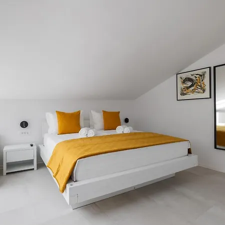 Miracolo Di Mare Golden House Guest house