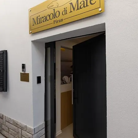 Miracolo Di Mare Golden House *