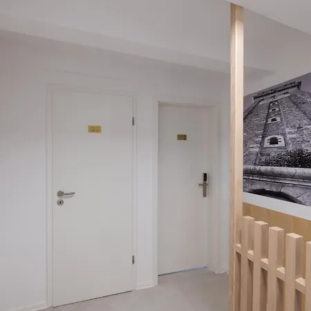 Pensión Miracolo Di Mare Golden House 3*