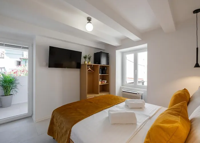 Miracolo Di Mare Golden House Πανσιόν Πιράν