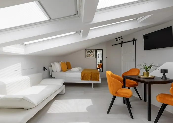 ゲストハウス Miracolo Di Mare Golden House ピラン