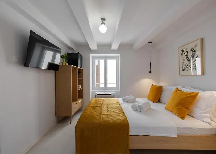 Miracolo Di Mare Golden House 3*