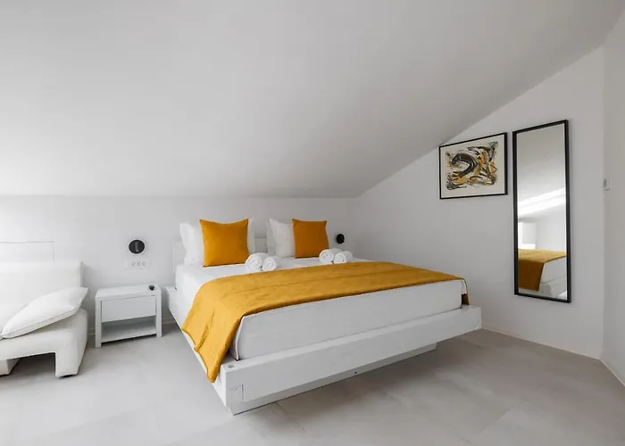 Miracolo Di Mare Golden House Πανσιόν